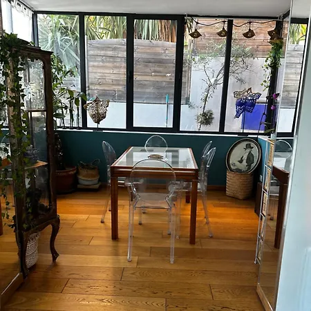Iris Villa Nice